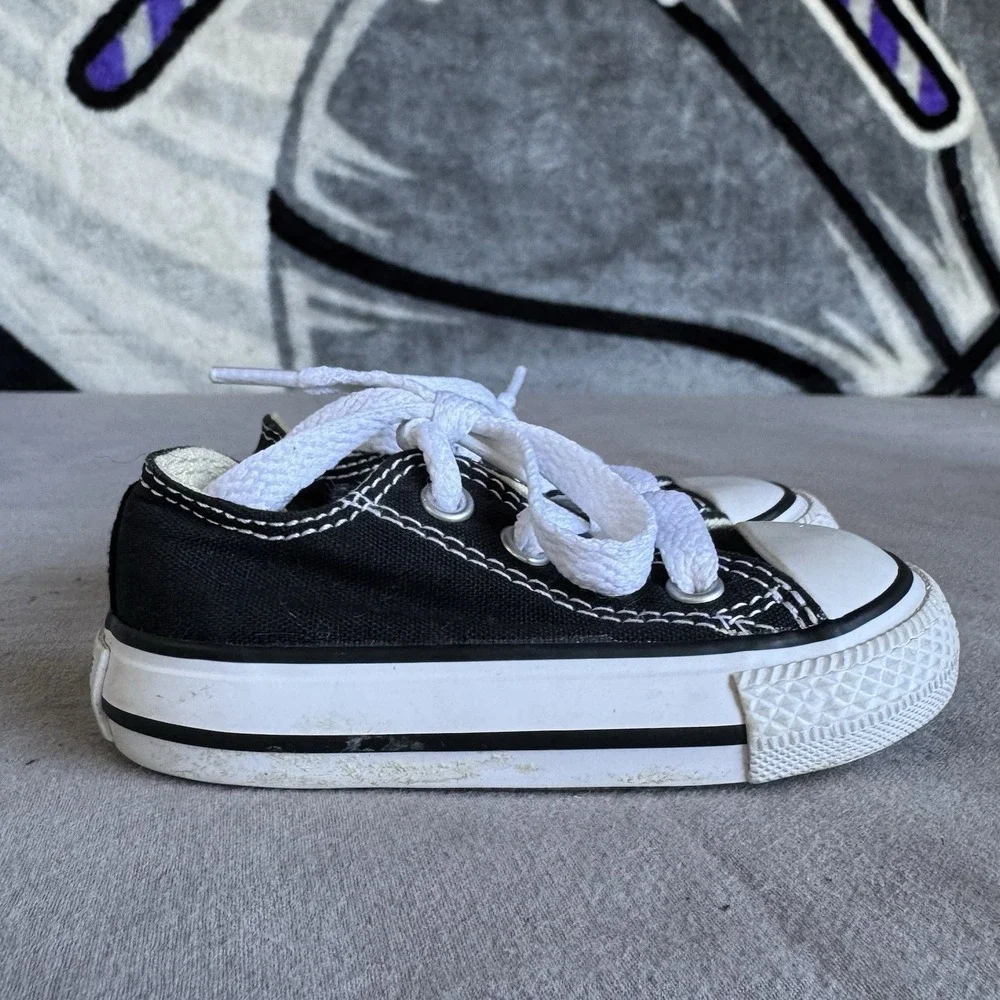 Size 4c - Converse All Star Low Chucks 7J235 Black Canvas Shoes Unisex Toddler